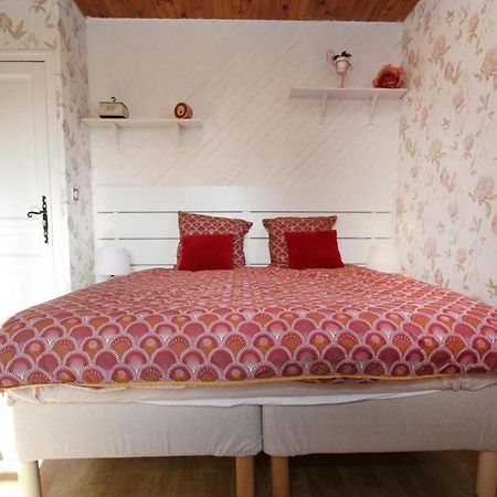Bed and Breakfast Le Galaveyson Le Grand-Serre Экстерьер фото